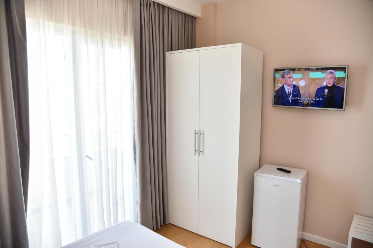 Hotel Edart Durrës Eksteriør bilde